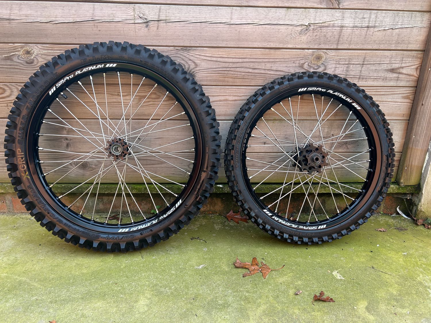 2nd hand SMPRO 21/19&quot; wheels for SUR-RON LB