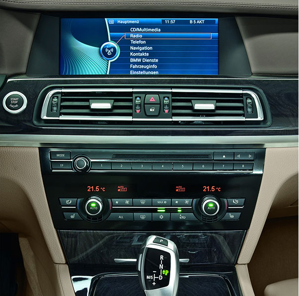 Cmaera interface for BMW CIC