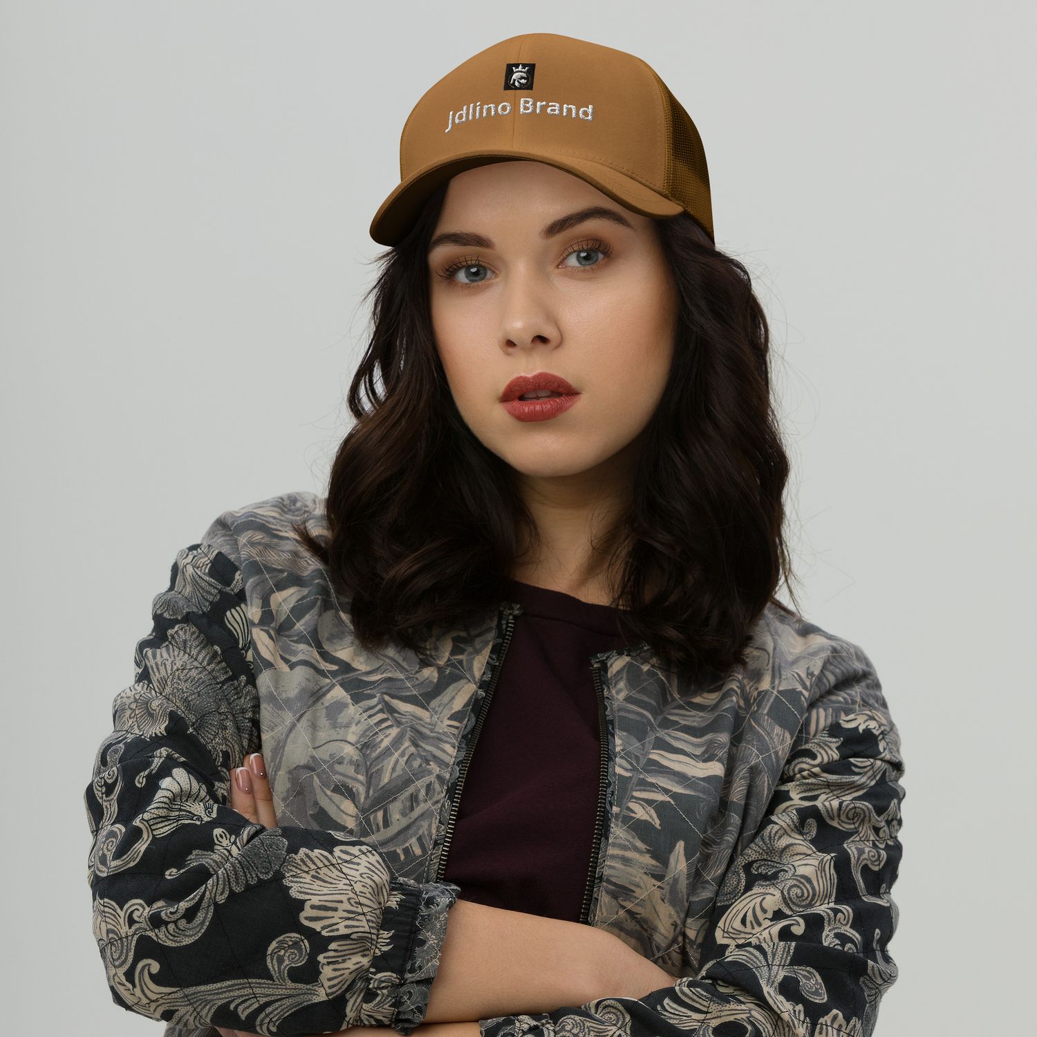 JDLINO BRAND B/W Trucker Cap