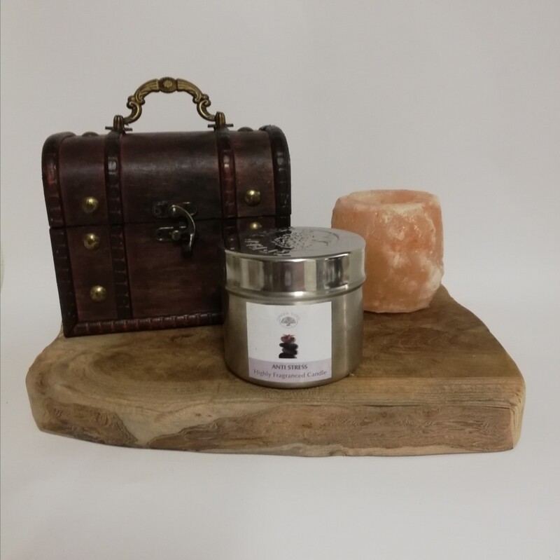 Green tree scented candle anti-stress
