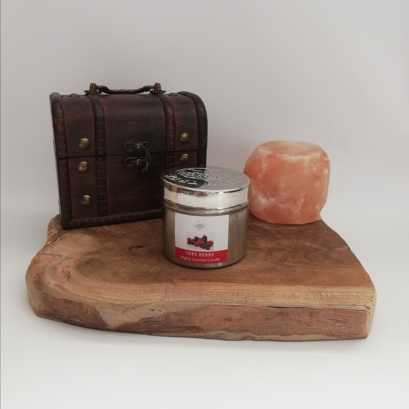 Green tree scented candle very berry
