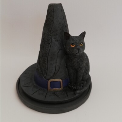 Witch's hat with cat incense cone burner