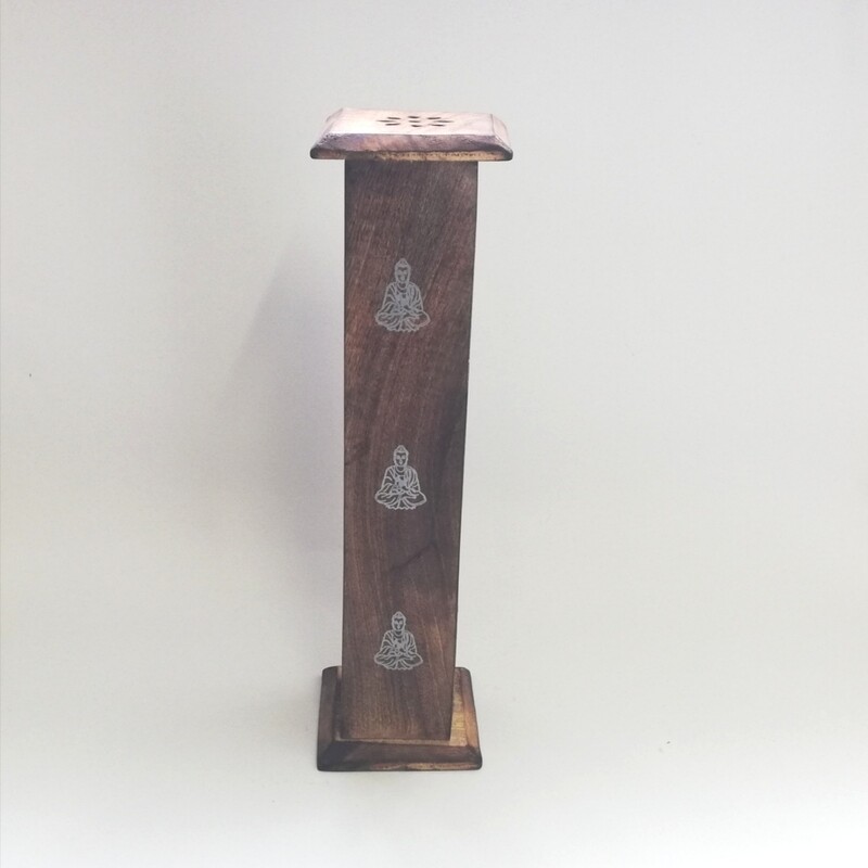 Wierook toren antiek hout Boeddha