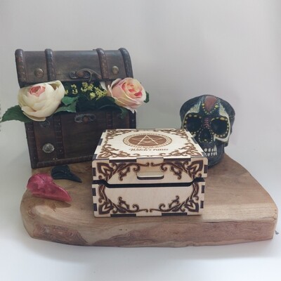 Witch's Runes box / doosje