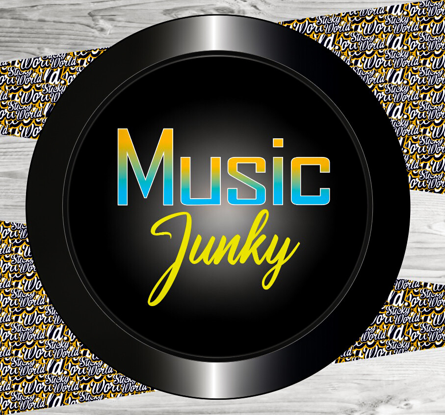 Music Junky ( ronde sticker )