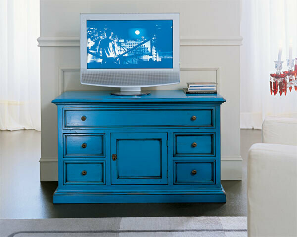 Porta TV con una porta e quattro cassetti