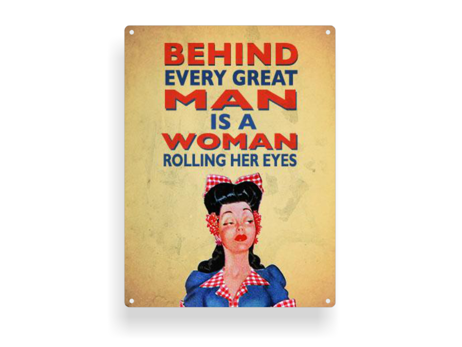 Retro-Schild "Behind"