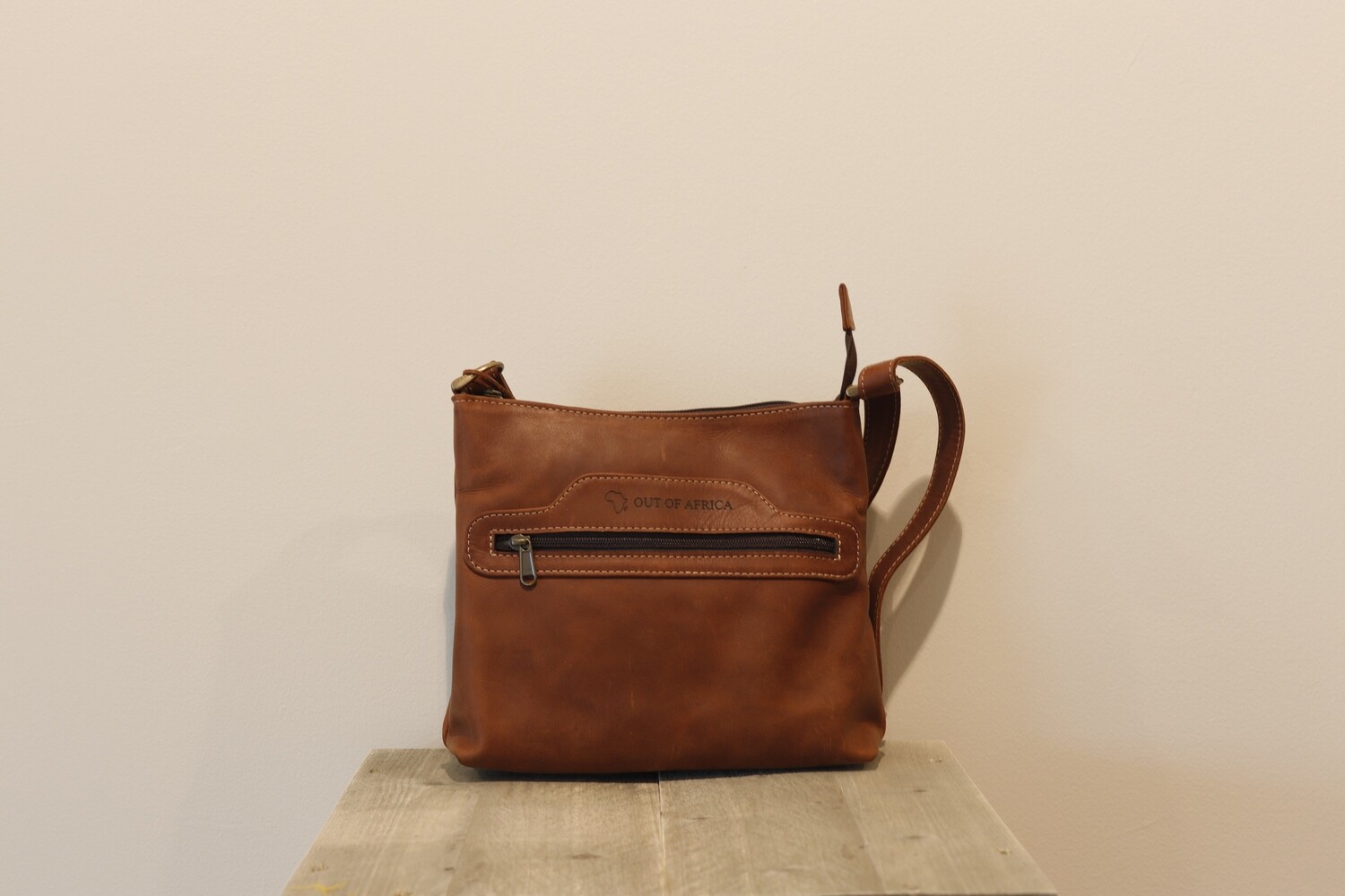 OOA : Handcrafted Leather Handbag Frieda