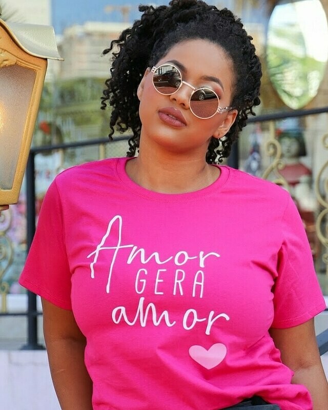 T-shirt Amor Gera Amor