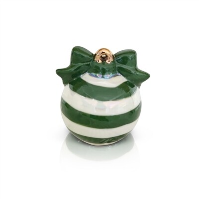 Deck the Halls Green