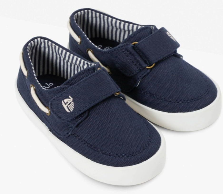 navy shoes size 6