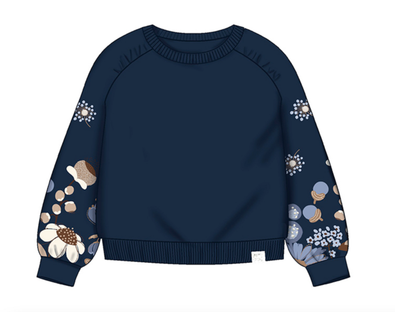 4403 embroidered pullover