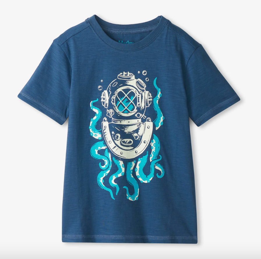 deep sea mariner graphic tee