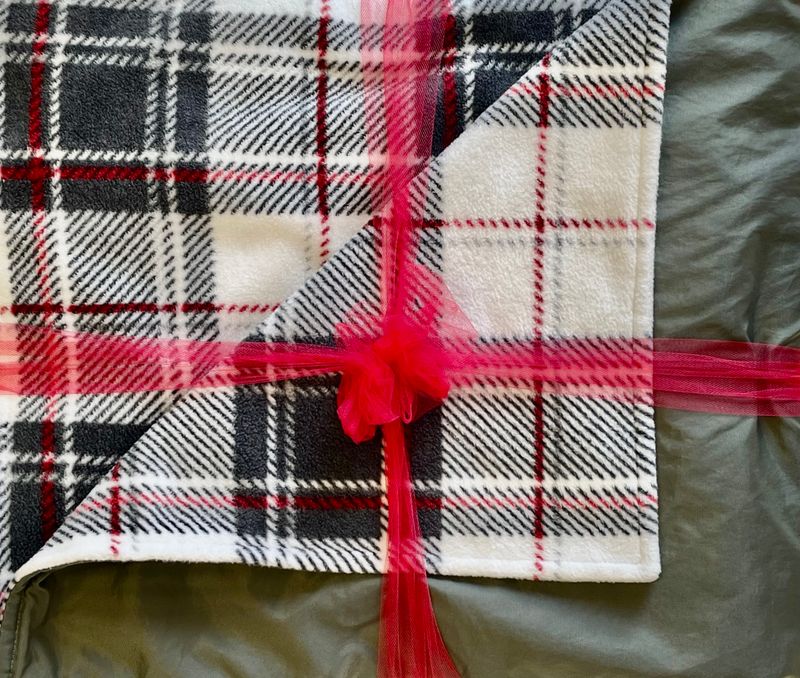 MROB Grey/White Plaid-Family Size