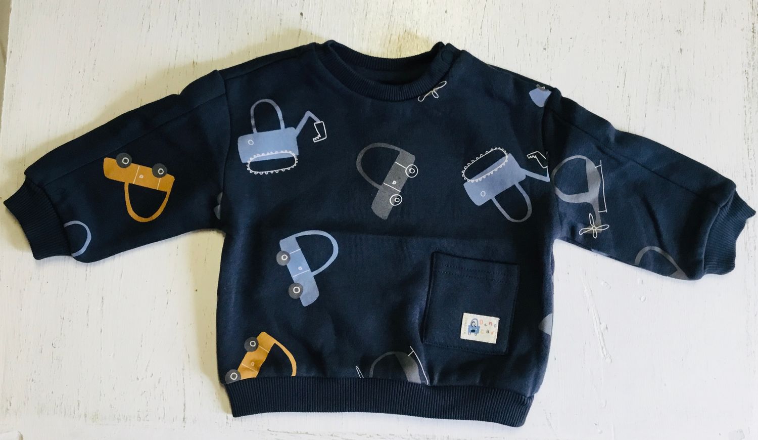 2462 Vehicle Printed Pullover