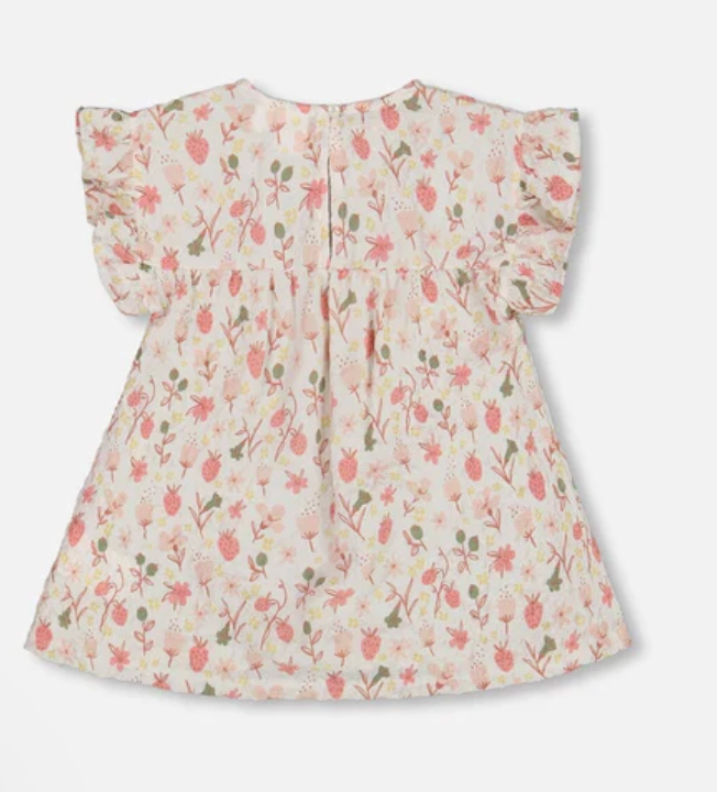 G30I15 Printed Strawberries Searsucker Blouse