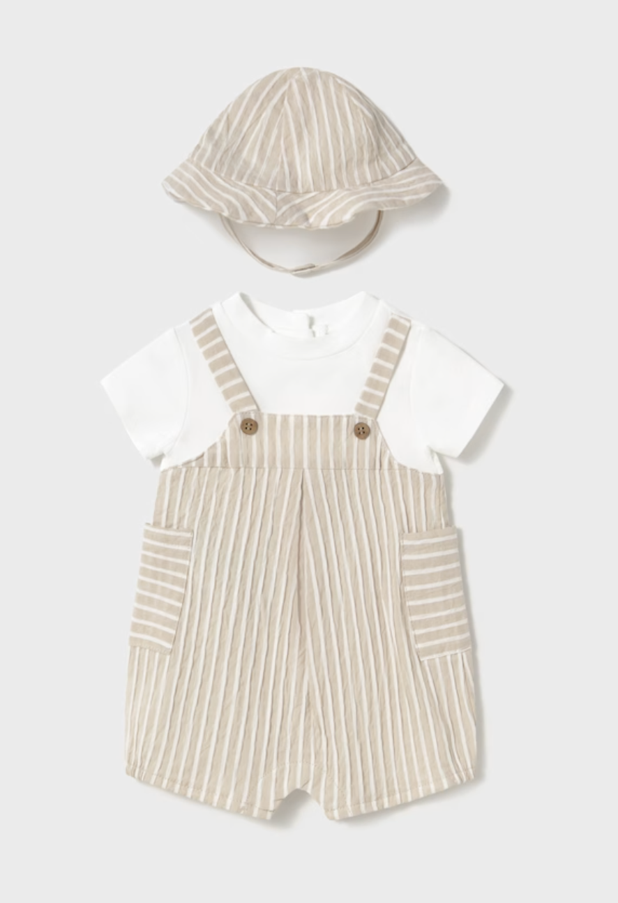 1602 Short Romper w/Hat