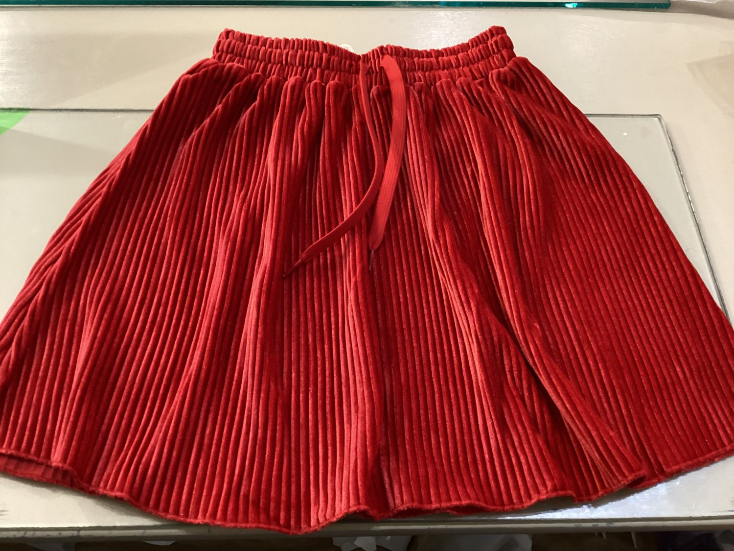 Chex Red Pleated Velour Skirt