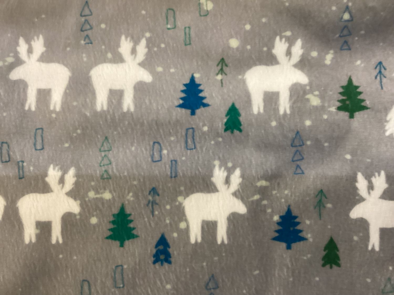 MROB Green Small Grey Moose /Tree Print