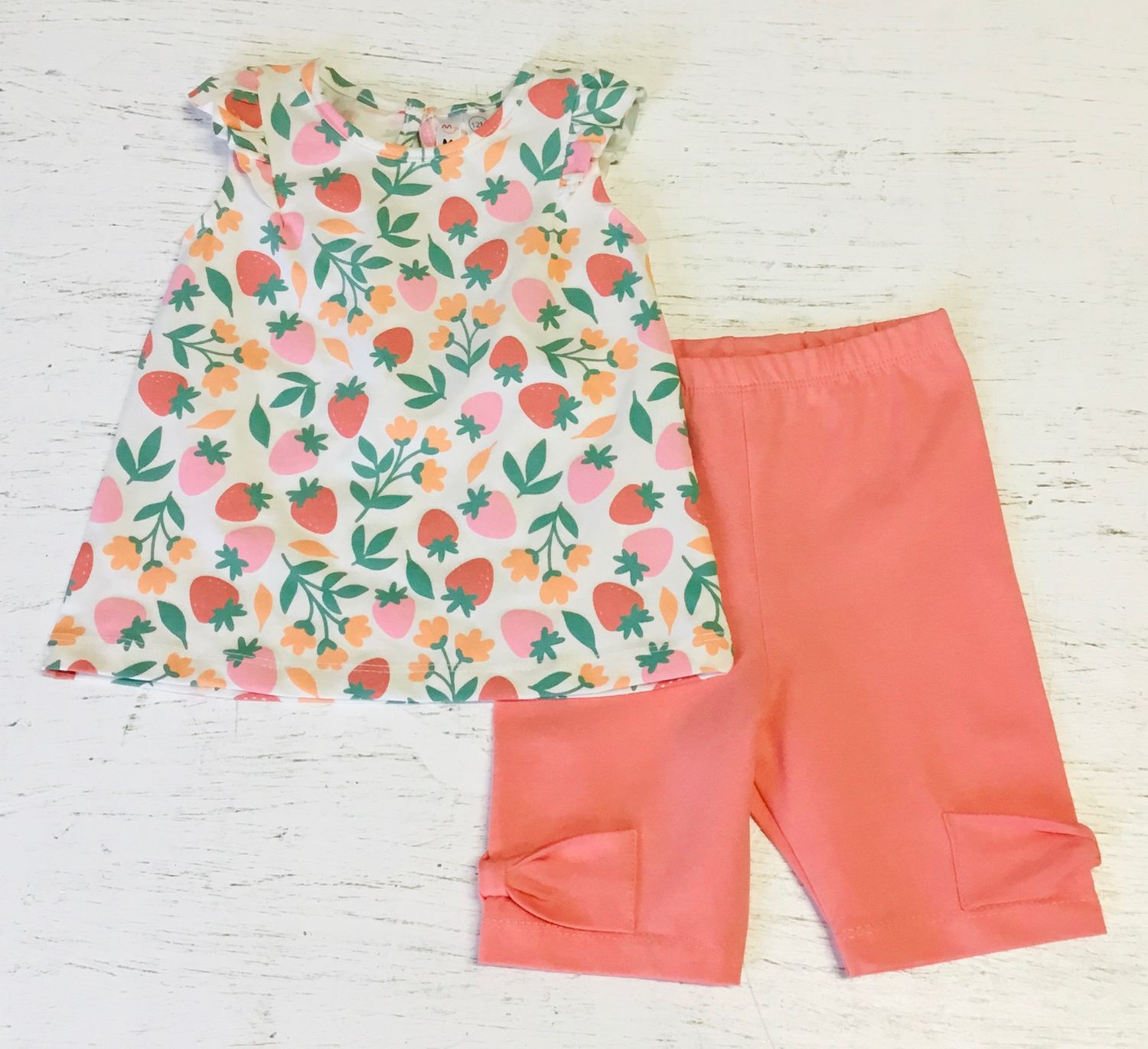 Strawberry Top w/ Short
