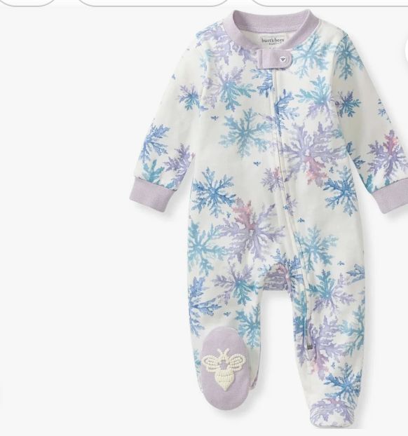 Snowflake Flurries Sleep &amp; Play