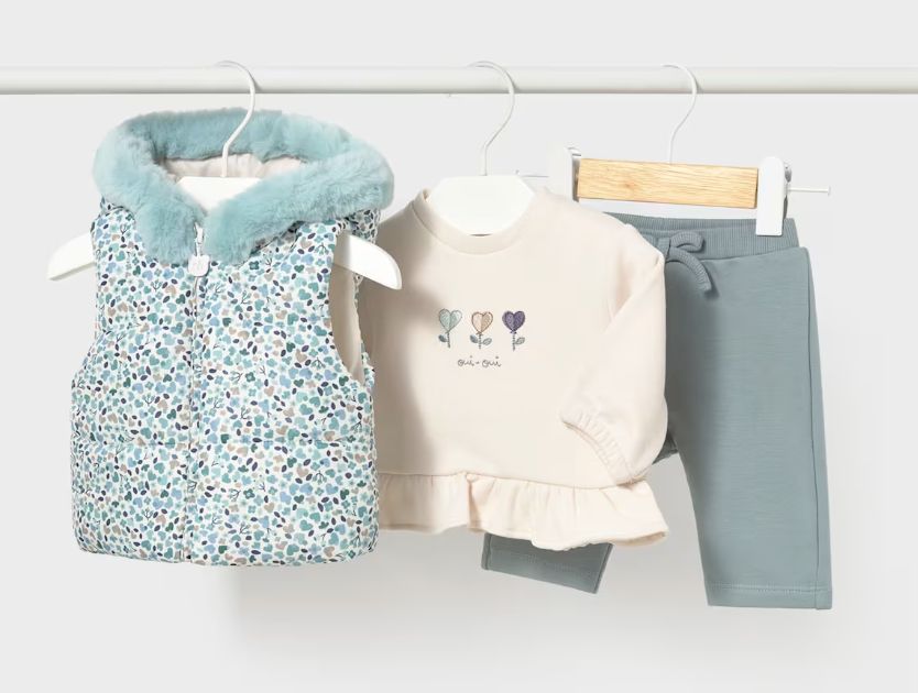 2686 vest tracksuit