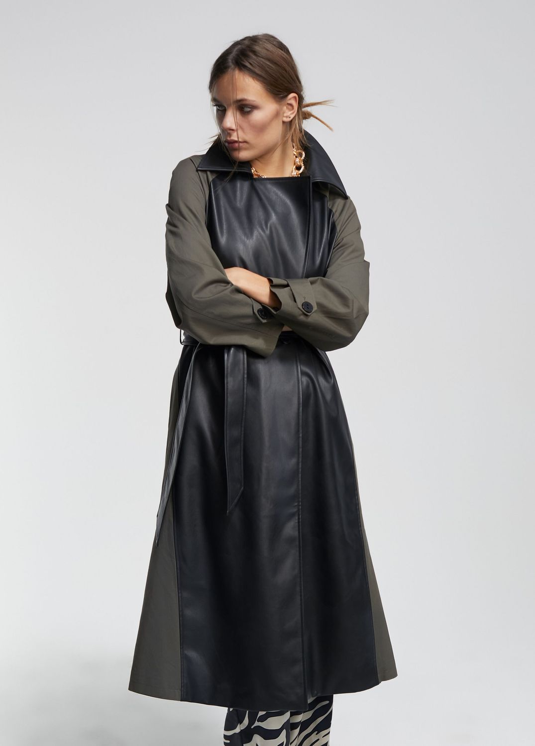 Lola Casademunt - Faux Leather contrast trench coat - Black/Khaki - LF2402021