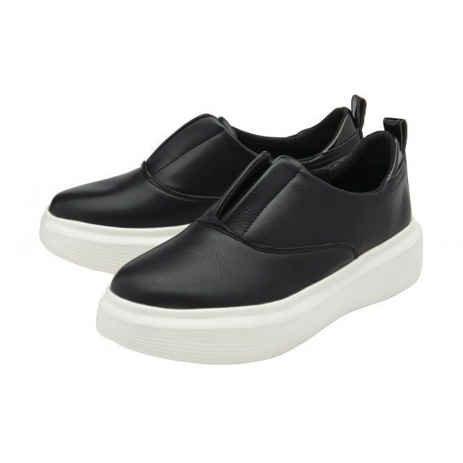 Lina shoe by Lotus black