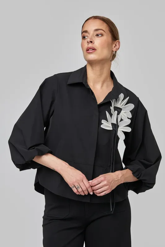 UCHUU - Floral Applique Shirt - Black - CF25 -606 UCHUU - Floral Applique Shirt - Black - CF25 -606