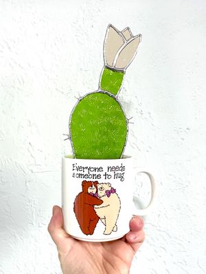 Hug Mug Blooming Prickly Pear
