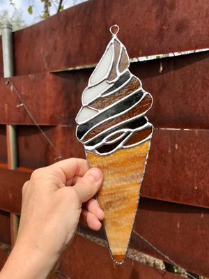 Chocolate / Vanilla Swirl