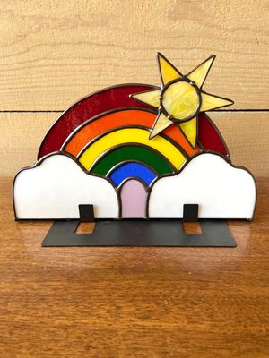 Rainbow in Stand
