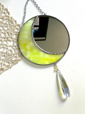 Moon - Iridescent Yellow