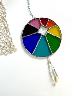 Round Rainbow Sunburst
