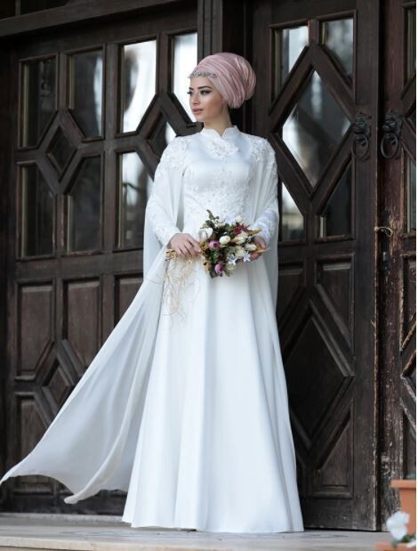 New Season Women Wedding Dress Ecru White Color Satin Fabric With Cape High Quality Bridal Dress. Made In Turkey
New Season Women Wedding Dress Ecru White Color Satin Fabric With Cape High Qua