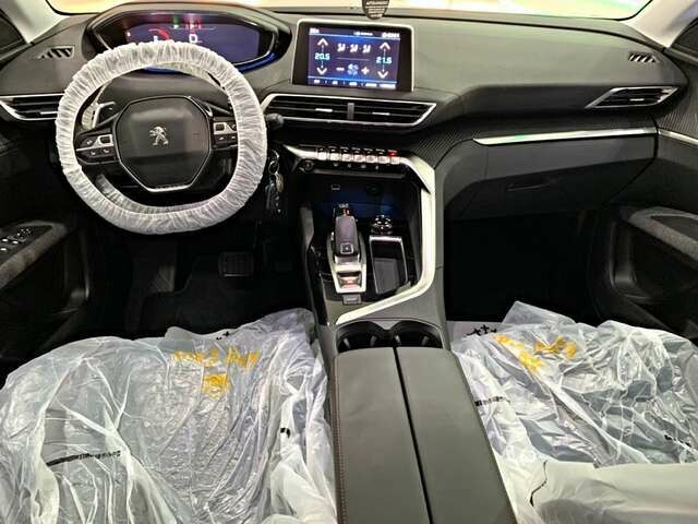 Peugeot 3008 1.6 BlueHDi 120 EAT6 S ALLURE