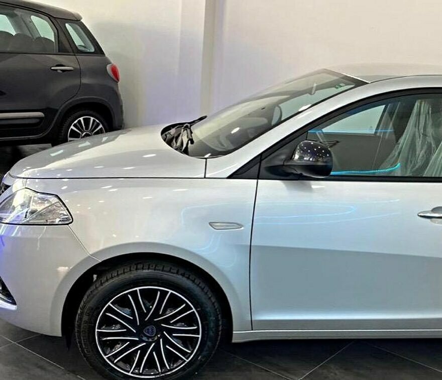 LANCIA YPSILON GOLD