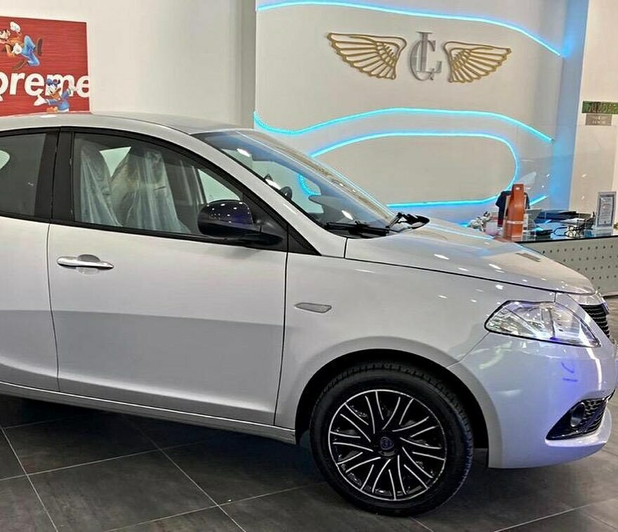 LANCIA YPSILON GOLD