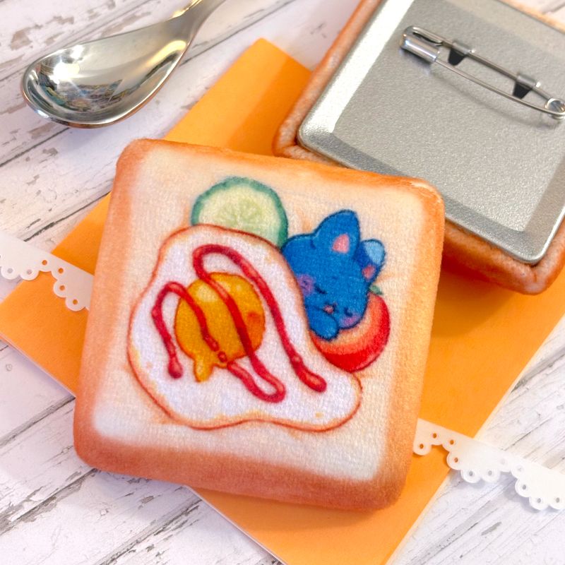 Plush Badge - Toasty Fried Egg