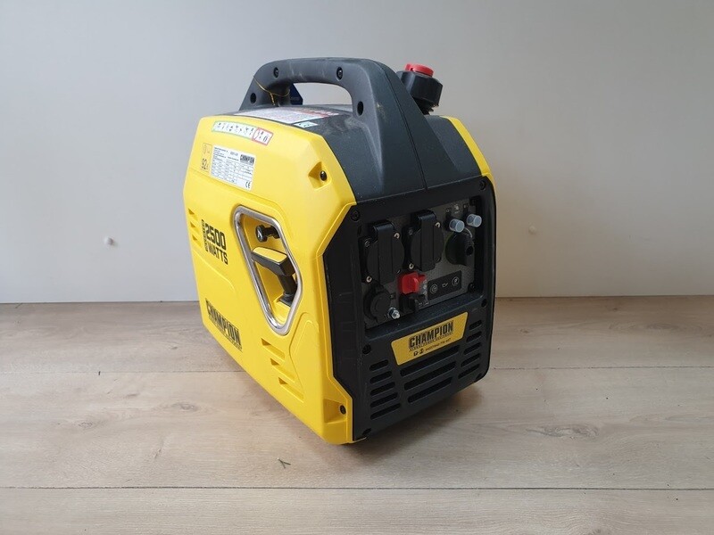 2500 Watt Suitcase Generator (Sine Wave)