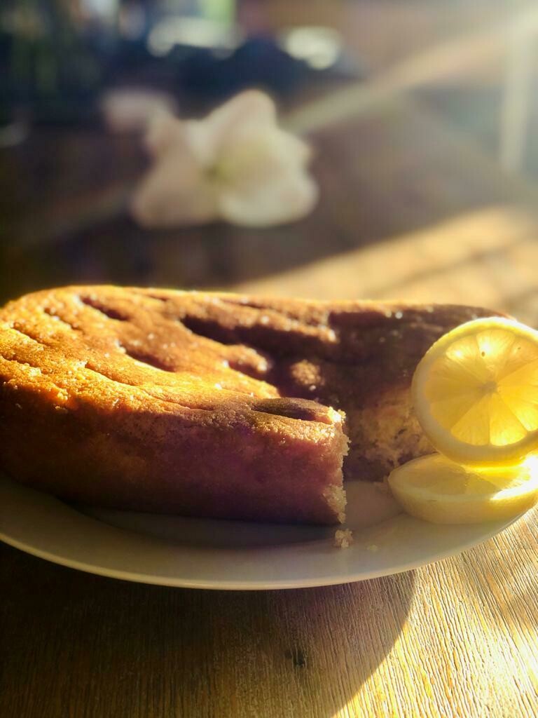 Lemon 🍋 Drizzle Cake