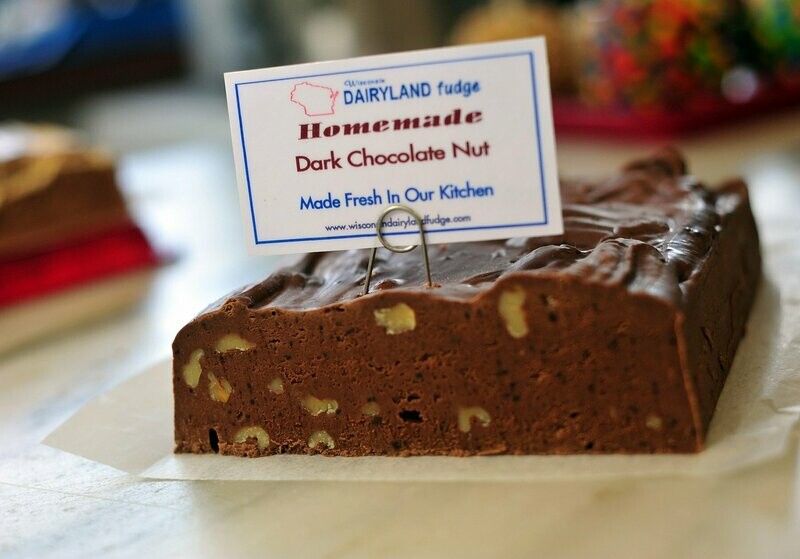 Dark Chocolate Nut Fudge 1# Box