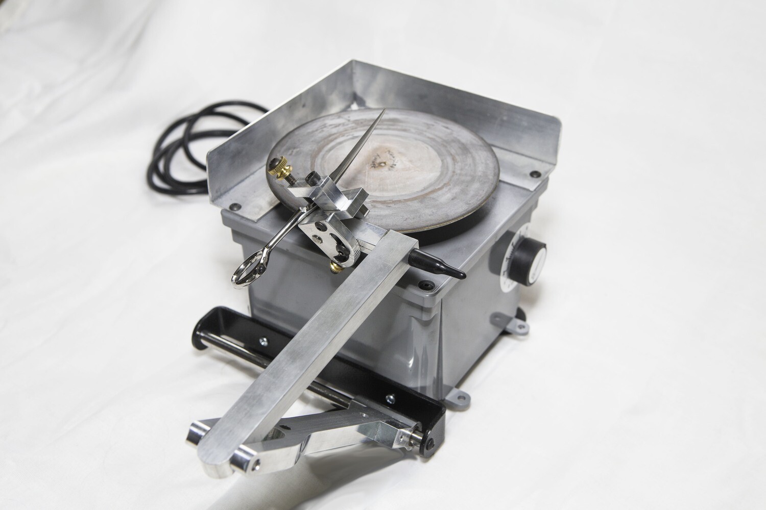 Hamagori Modified Scissor Sharpening Machine