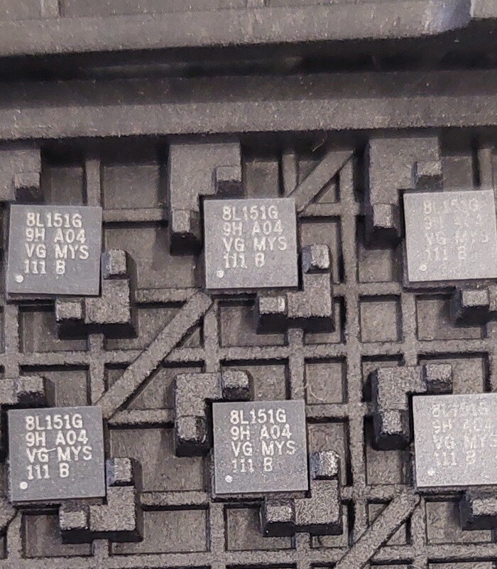 STM8L151G4U