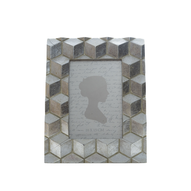Silver cube pattern frame, resin holds 4x6 in photo  4           
