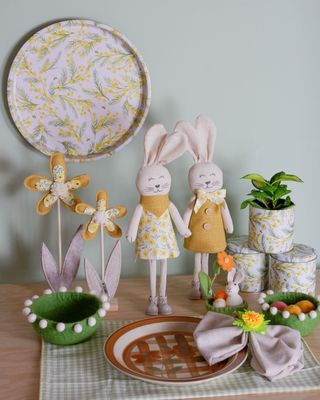 EASTER - BUNNIES &amp; BLOOMS