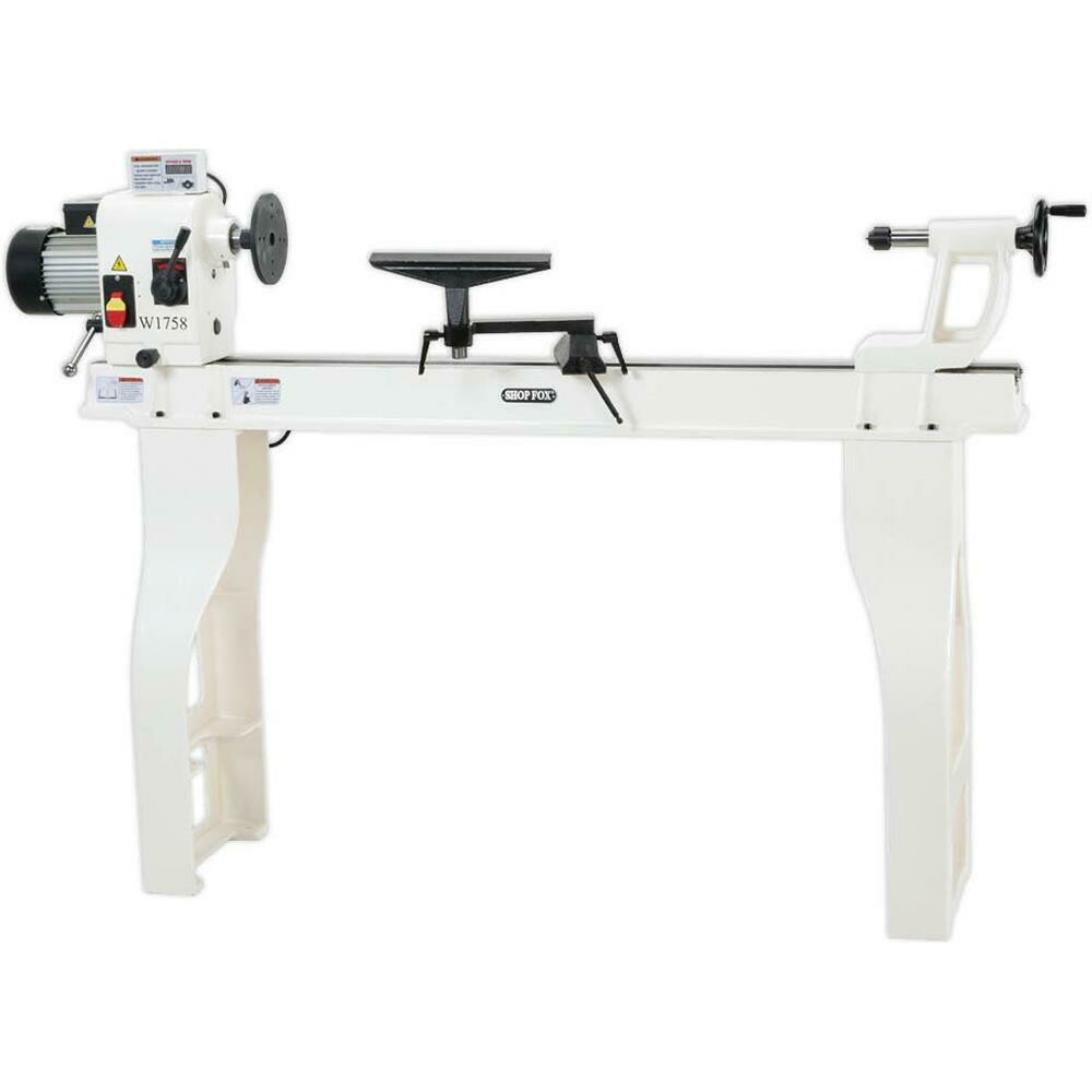 SHOP FOX W1758—16 SHOP FOX W1758—16" X 46" WOOD LATHE WITH STAND AND DRO