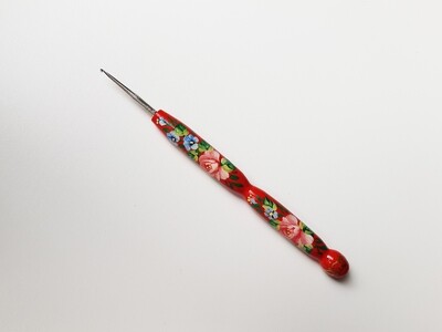 Crochet Hook 2.5 mm Painted Red