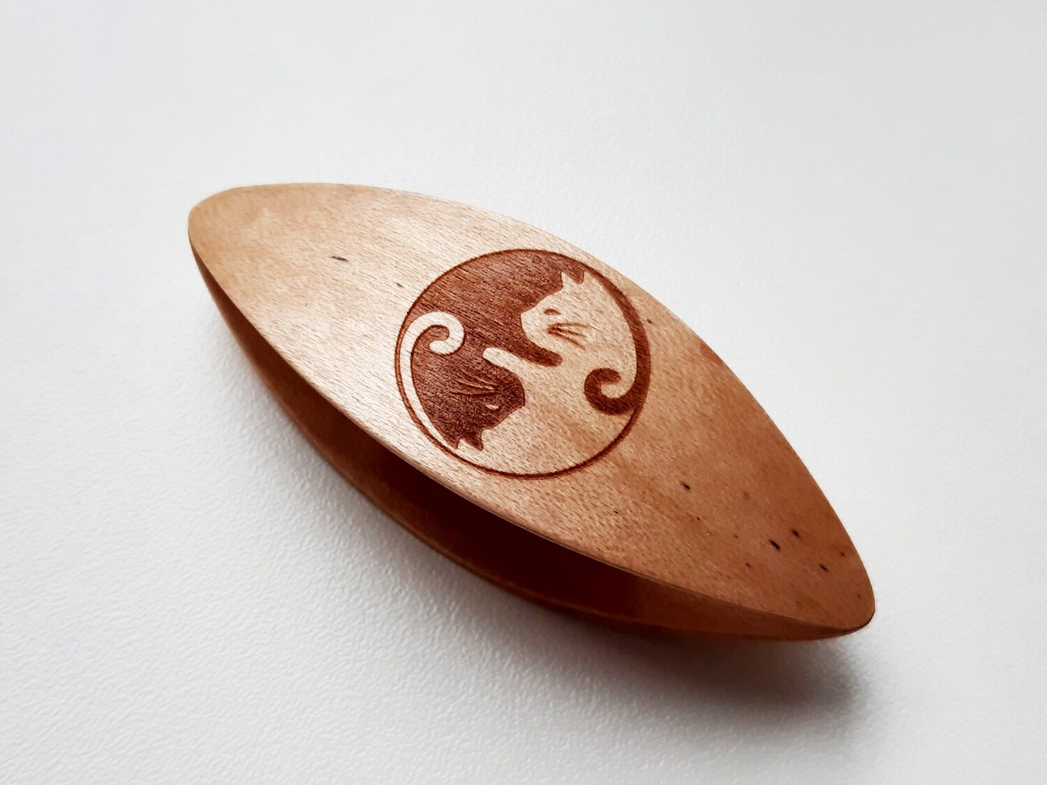 Tatting Shuttle Maple With Engraving #59