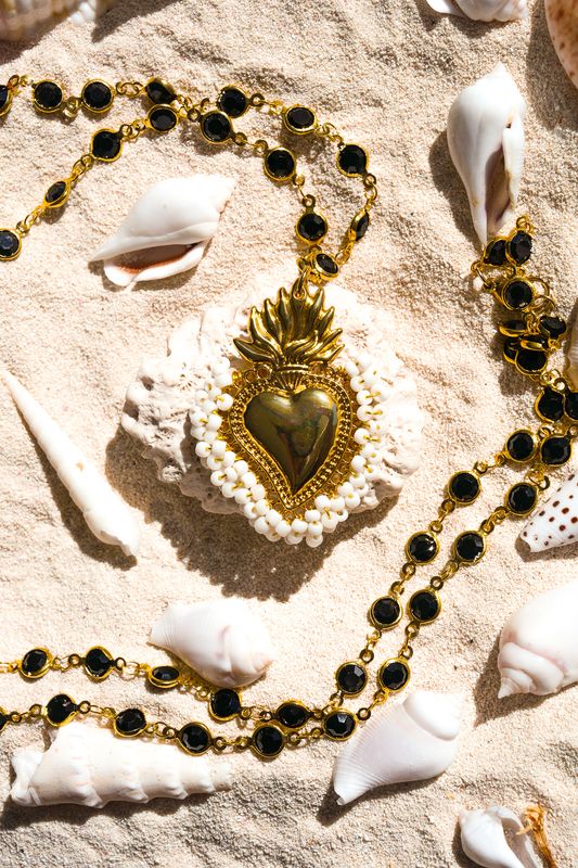 Collana Nera Cuore Bianco